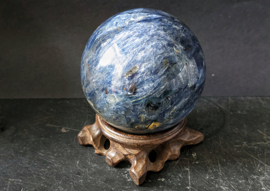 Kyanite Large Sphere