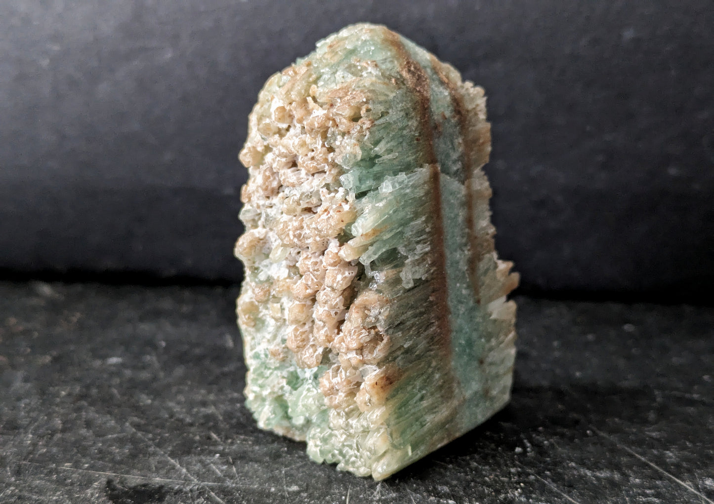 Smithsonite Obelisk 4