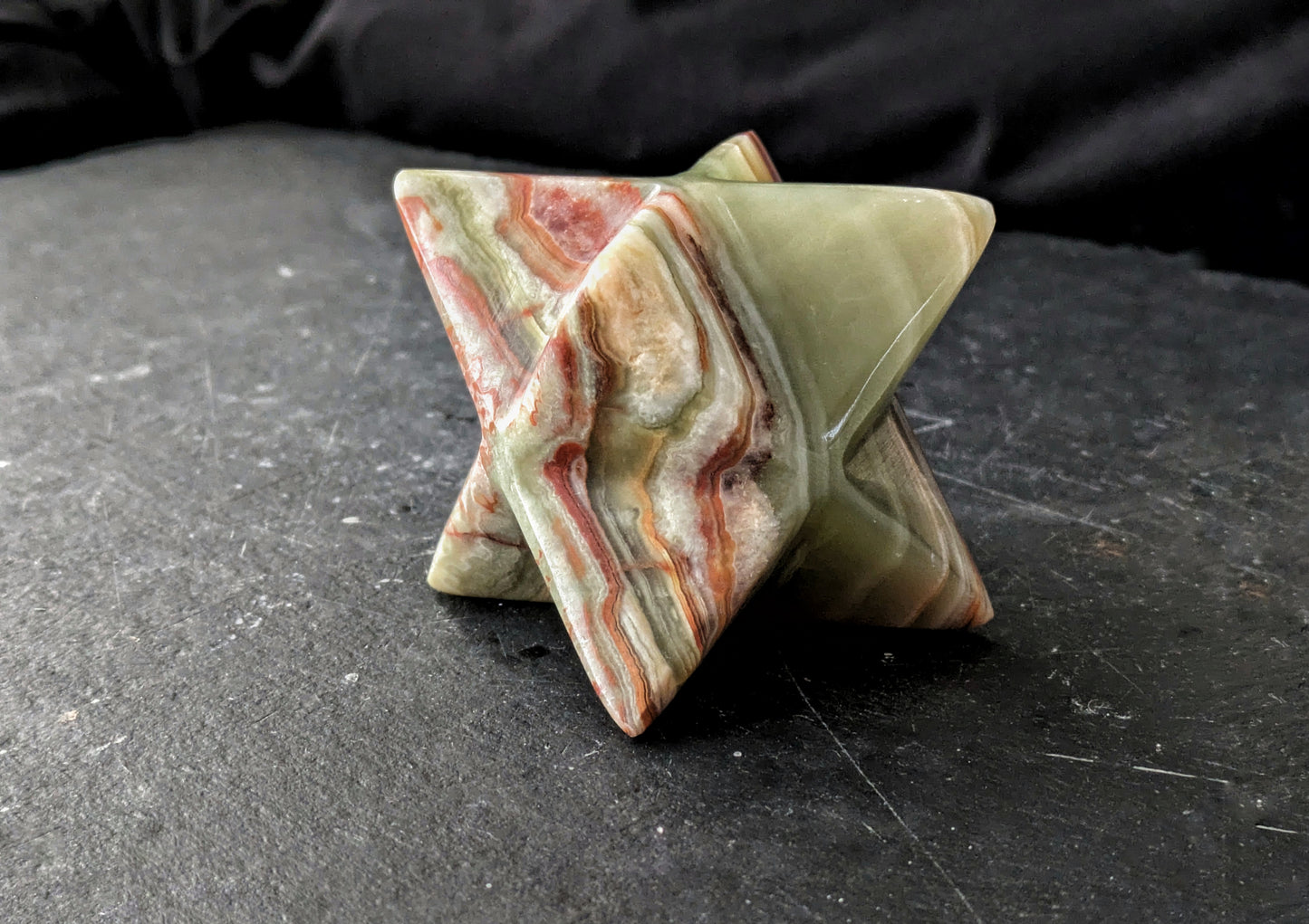 Green Banded Onyx Markaba Large Carving