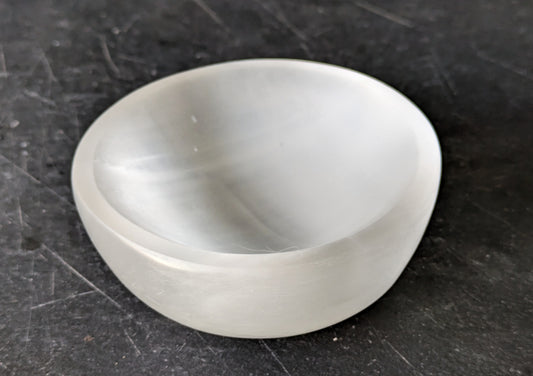 Selenite Bowl Round